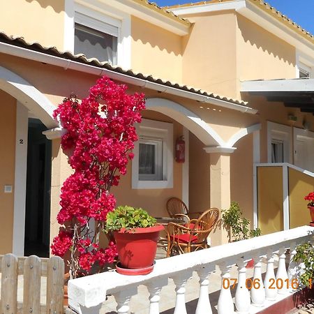 Villa Eleni Holidays Resort With Swimming Pool, Сидари Екстериор снимка