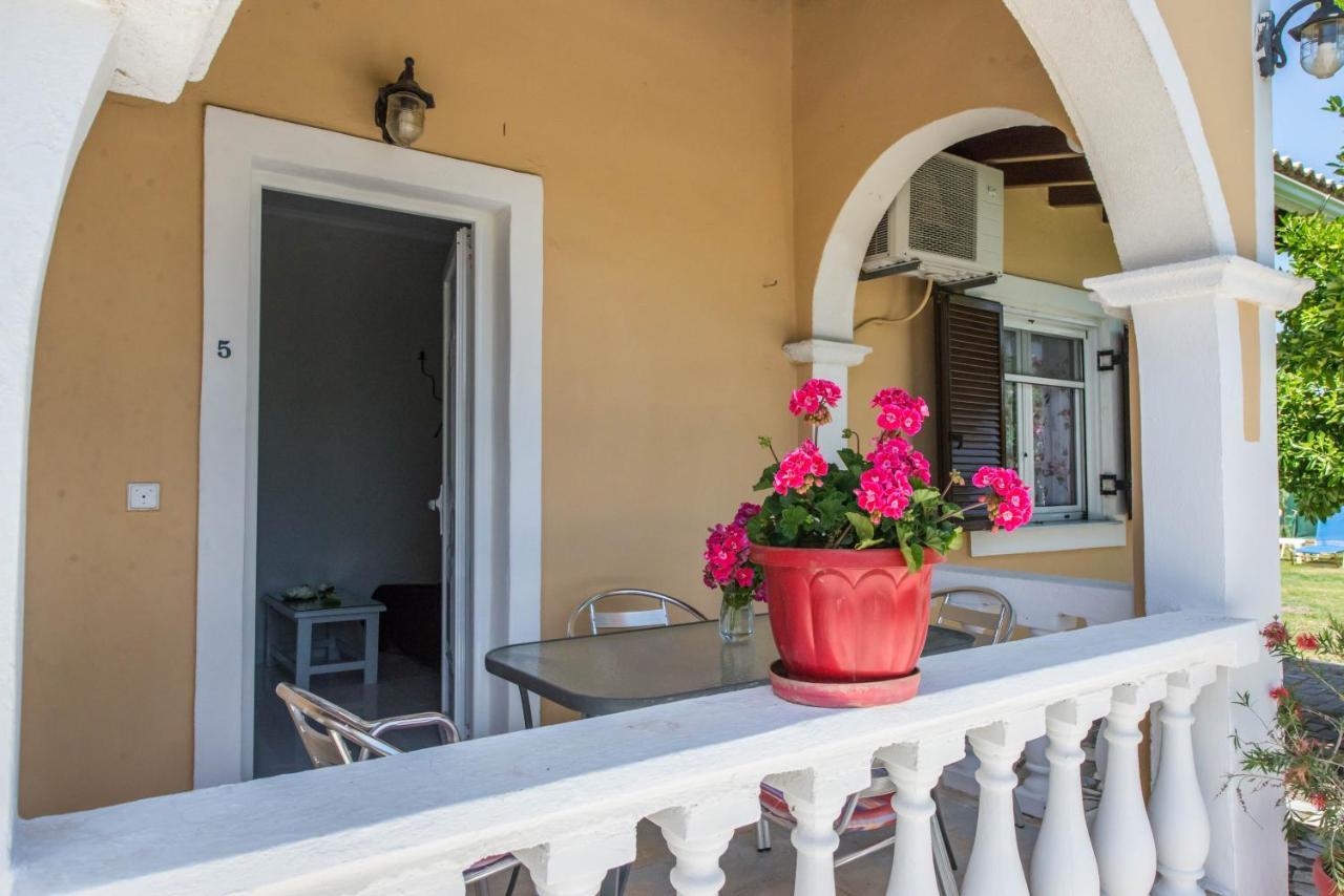 Villa Eleni Holidays Resort With Swimming Pool, Сидари Екстериор снимка