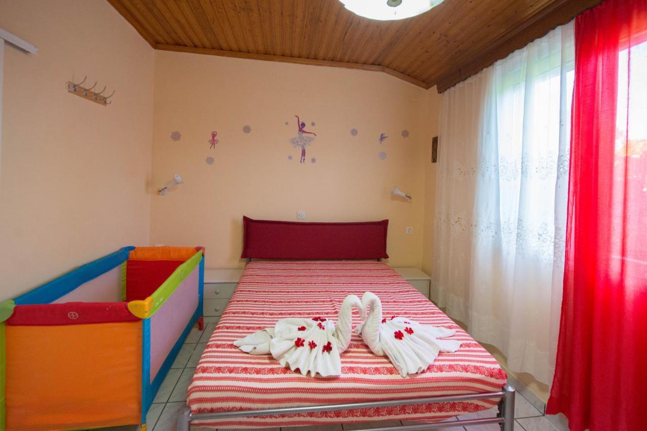 Villa Eleni Holidays Resort With Swimming Pool, Сидари Екстериор снимка