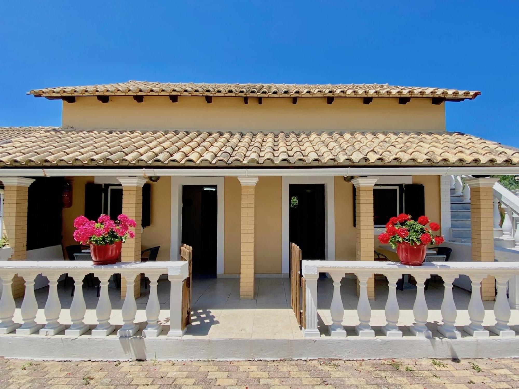 Villa Eleni Holidays Resort With Swimming Pool, Сидари Екстериор снимка